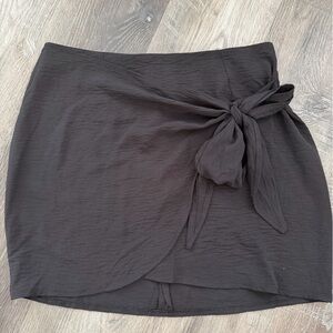 SHEIN Black Tie-Front Mini Skirt